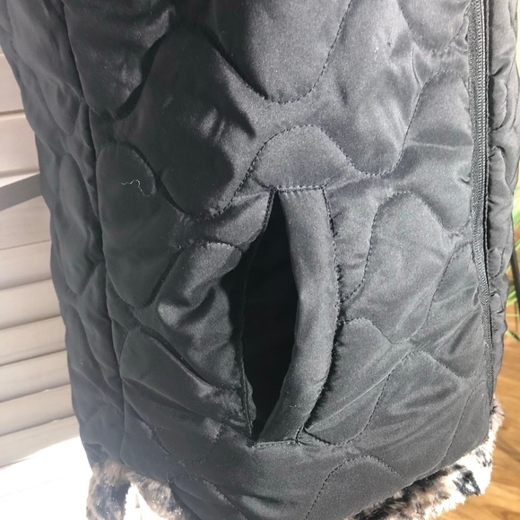 Vintage Y2K reversible Vest Animal Print Faux Fur Cinch Quilted Black/Brown L - Picture 13 of 14